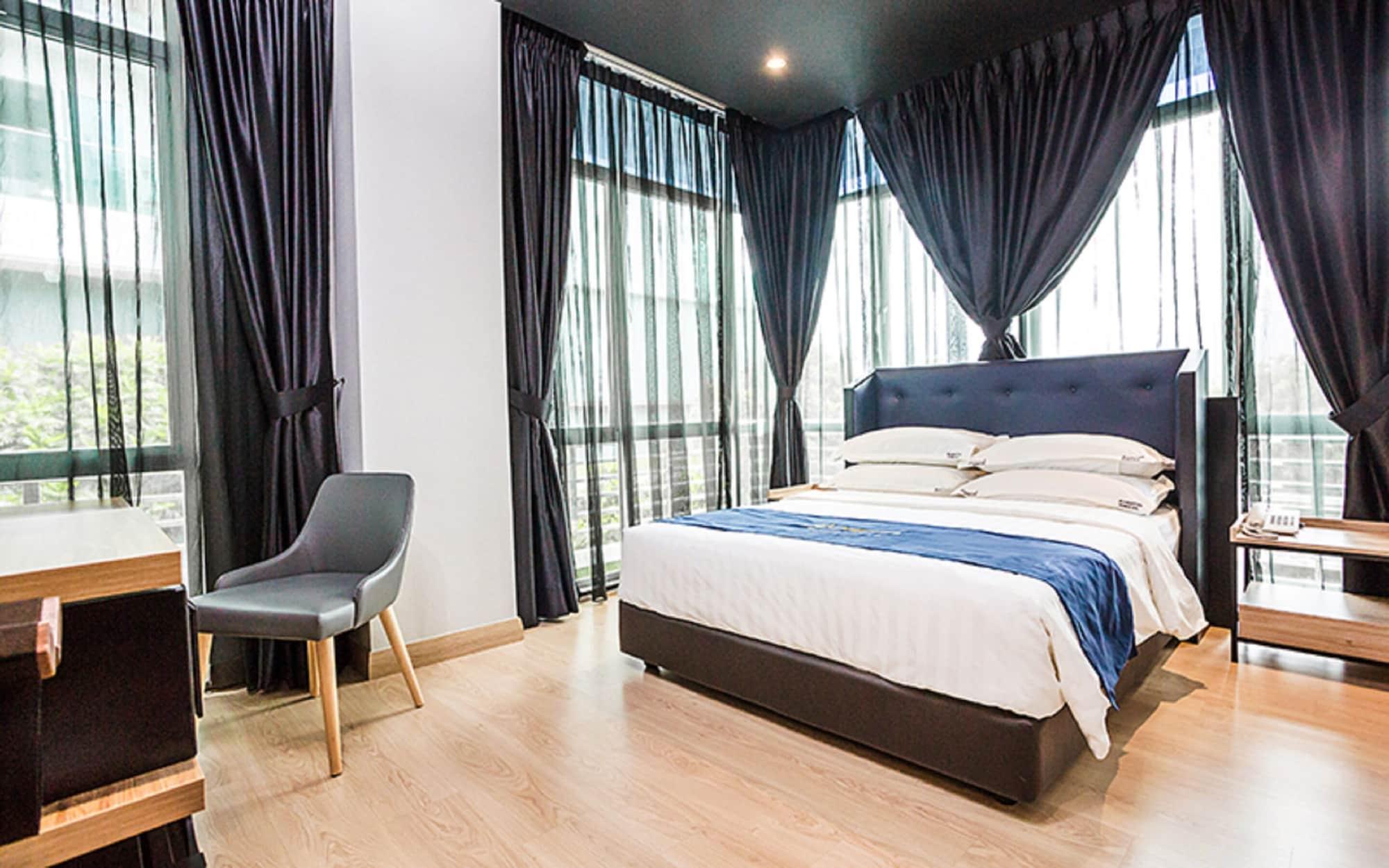 Manhattan Business Hotel Ttdi Kuala Lumpur Bagian luar foto