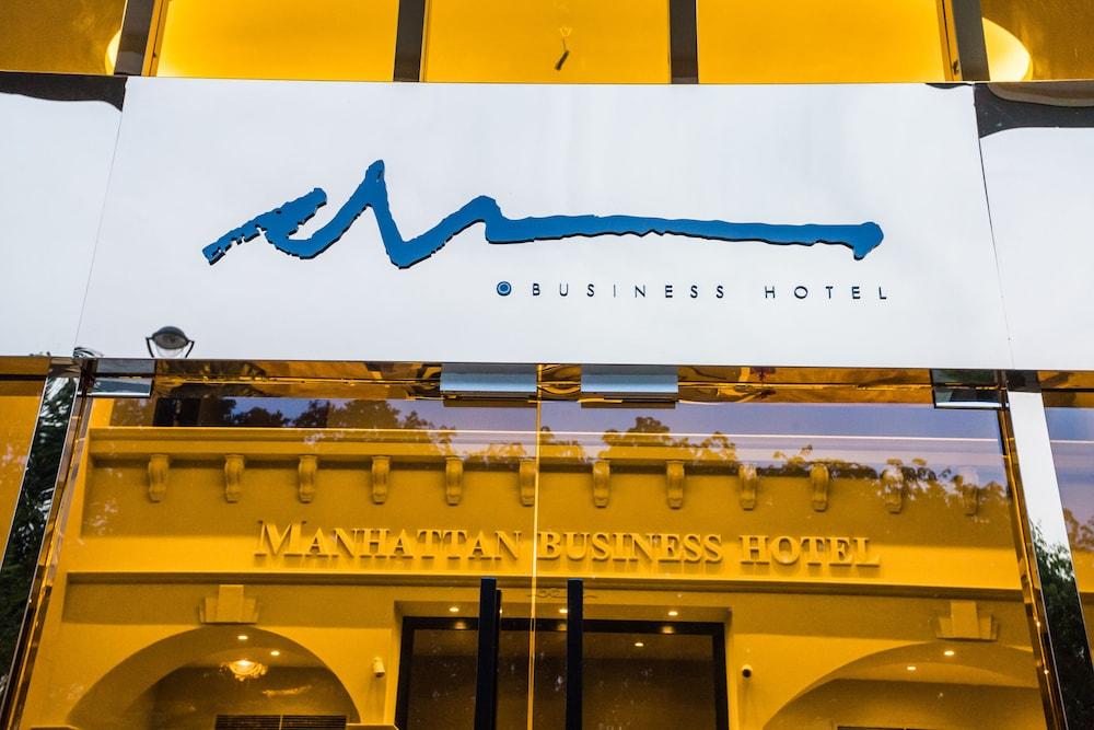 Manhattan Business Hotel Ttdi Kuala Lumpur Bagian luar foto
