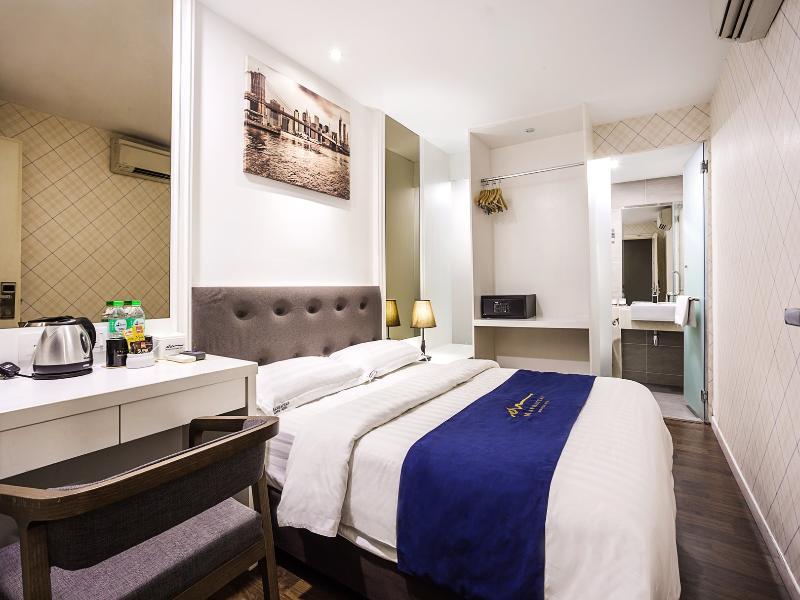 Manhattan Business Hotel Ttdi Kuala Lumpur Bagian luar foto